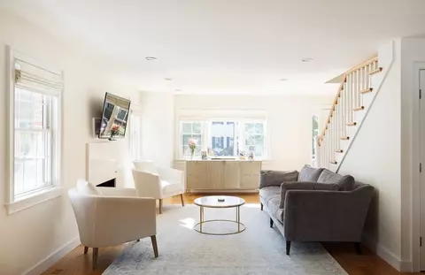 3 Garrison Rd, Wellesley, MA 02482 photo 9