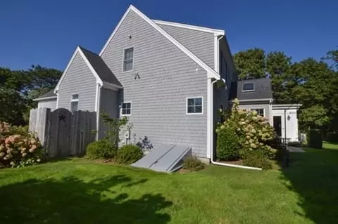 48 Taurus Dr, Mashpee, MA 02649 photo 2