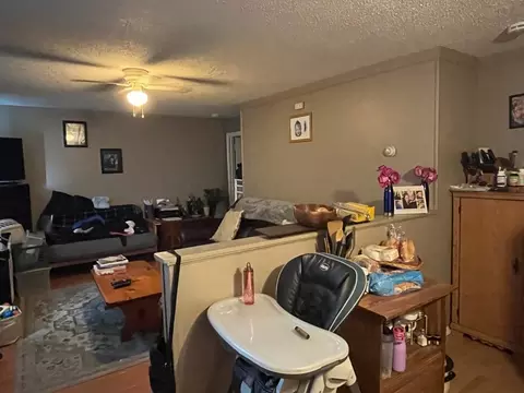 20 Orange St, Fall River, MA 02720 photo 9