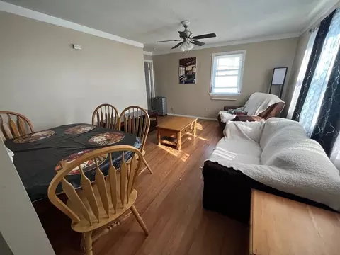 20 Orange St, Fall River, MA 02720 photo 4