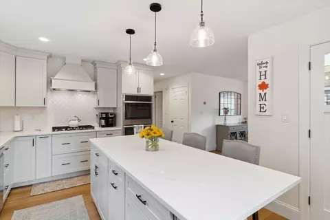 116 Margin St, Peabody, MA 01960 photo 6