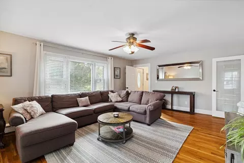 116 Margin St, Peabody, MA 01960 photo 14
