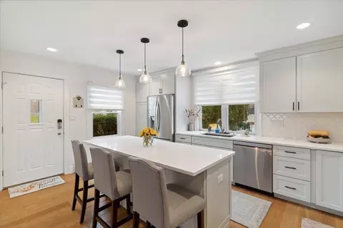116 Margin St, Peabody, MA 01960 photo 4