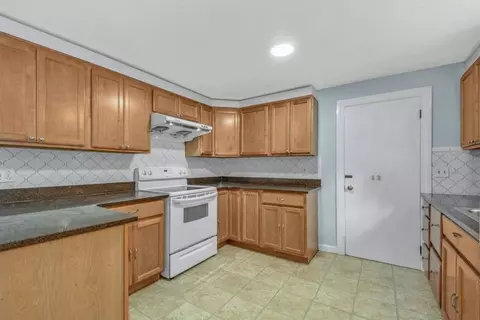 30 Old Marlboro Rd, Maynard, MA 01754 photo 9