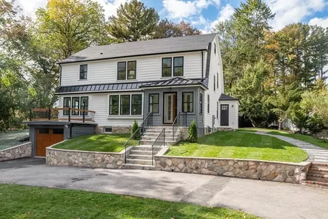 25 Francis Rd, Wellesley, MA 02482