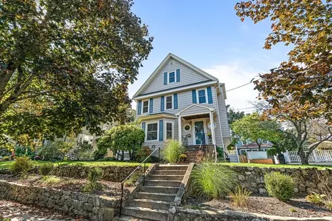 12 Holland Rd, Melrose, MA 02176