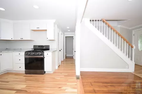 10 Patch Reservoir Dr, Worcester, MA 01602 photo 8