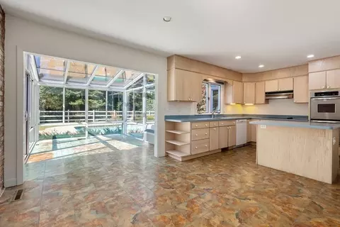 55 Westerly Rd, Weston, MA 02493 photo 9