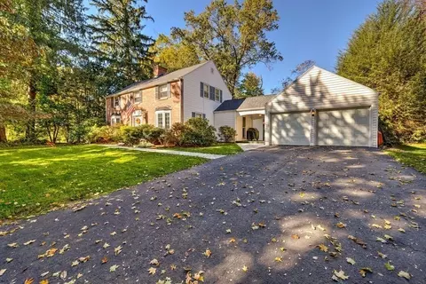 747 Stony Hill Rd, Wilbraham, MA 01095