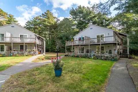 70 Cape Dr #13D, Mashpee, MA 02649