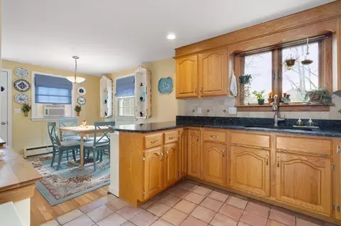 72 Summer Hill Rd, Maynard, MA 01754 photo 16