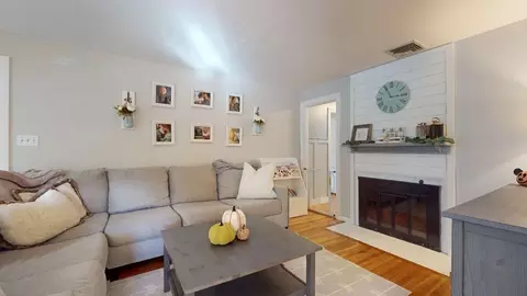125 S Flagg St, Worcester, MA 01602 photo 6