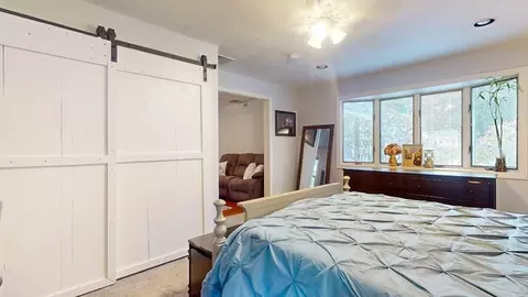 125 S Flagg St, Worcester, MA 01602 photo 18