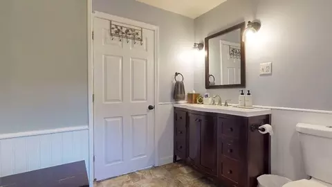 125 S Flagg St, Worcester, MA 01602 photo 20