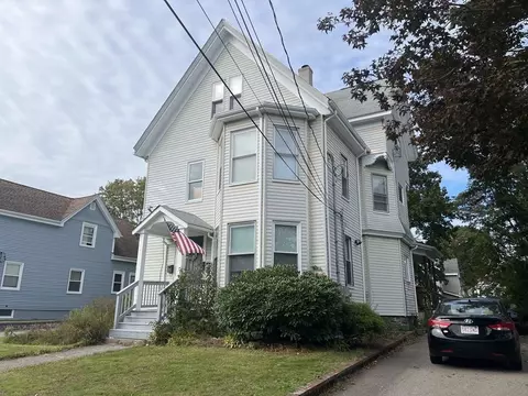 73 Park Rd, Brockton, MA 02301