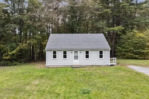 165 Caroline Dr, Taunton, MA 02780