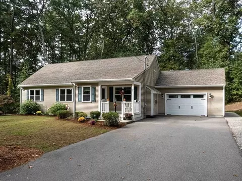 7 Priscilla Ave, Norfolk, MA 02056