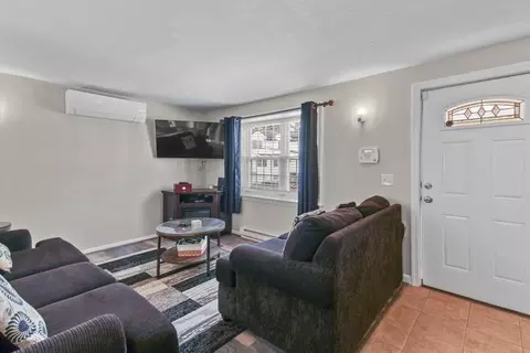 31 Joseph St, Worcester, MA 01604 photo 12