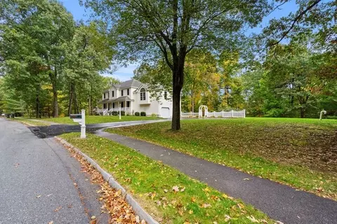 128 Adams St, Dunstable, MA 01827 photo 39