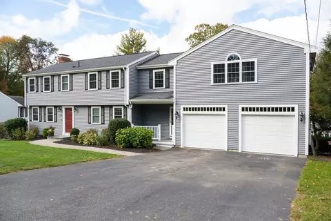 6 Old Meadow Ln, Canton, MA 02021