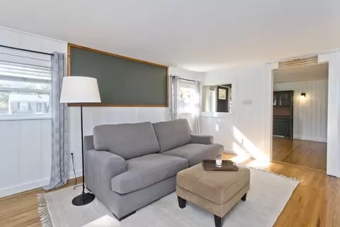 520 Dutchess St, Springfield, MA 01129 photo 18