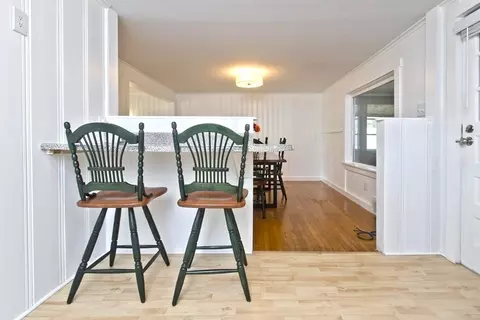 520 Dutchess St, Springfield, MA 01129 photo 8
