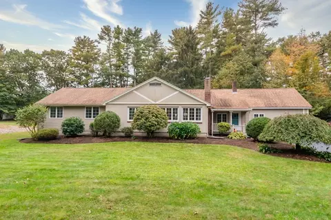 21 Mirimichi St, Plainville, MA 02762