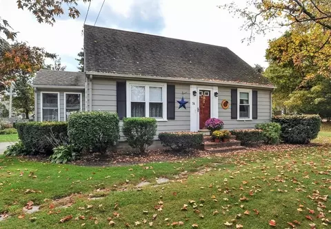 74 Arnold Dr, North Attleboro, MA 02760