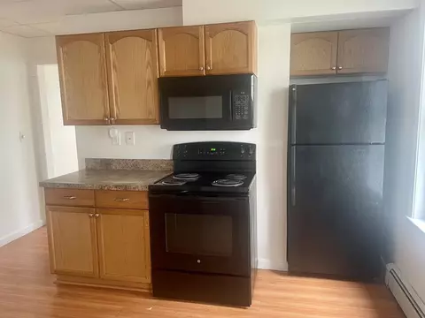 70 Pilgrim, Worcester, MA 01604 photo 5