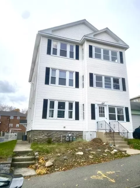 70 Pilgrim, Worcester, MA 01604 photo 2