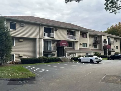 30 Juniper Rd #24, North Attleboro, MA 02760