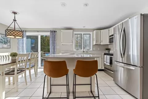 28 Robbins Rd, Ayer, MA 01432 photo 6