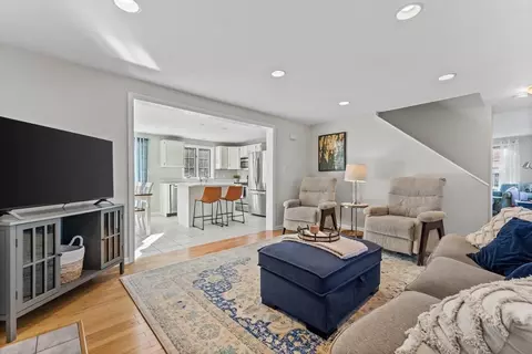 28 Robbins Rd, Ayer, MA 01432 photo 13