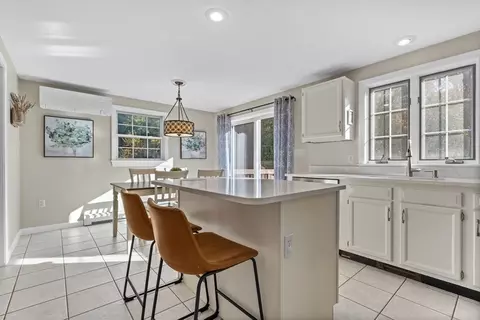 28 Robbins Rd, Ayer, MA 01432 photo 9