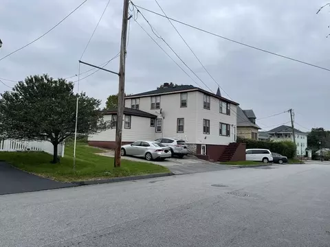 2 Emerson St, Worcester, MA 01604 photo 36
