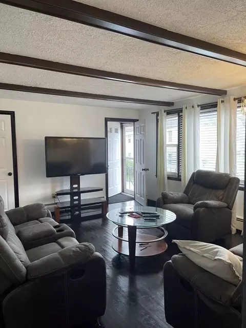 2 Emerson St, Worcester, MA 01604 photo 17