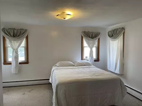 2 Emerson St, Worcester, MA 01604 photo 8