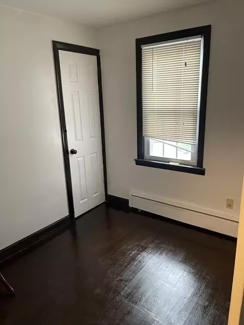 2 Emerson St, Worcester, MA 01604 photo 7