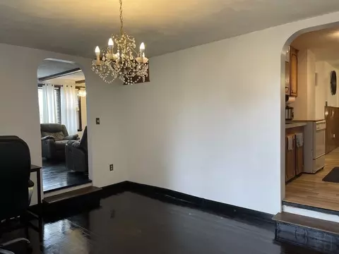 2 Emerson St, Worcester, MA 01604 photo 18