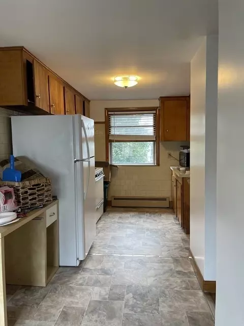 2 Emerson St, Worcester, MA 01604 photo 27