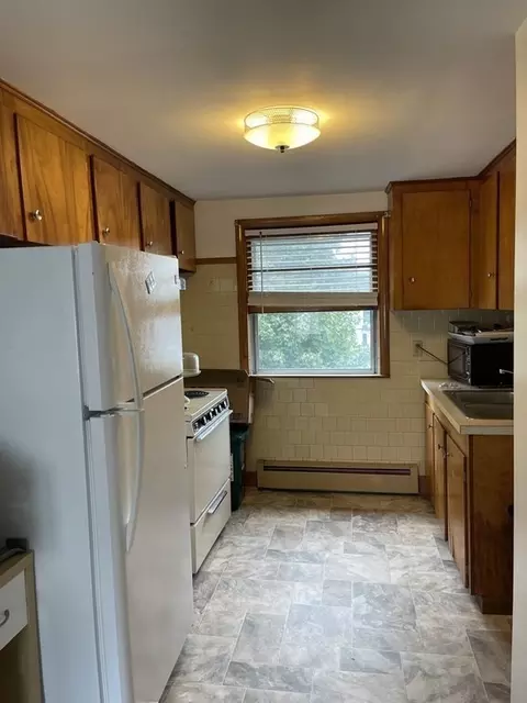 2 Emerson St, Worcester, MA 01604 photo 24