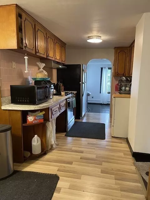 2 Emerson St, Worcester, MA 01604 photo 11