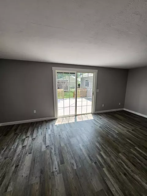 67 Sandrah Dr, Orange, MA 01364 photo 7