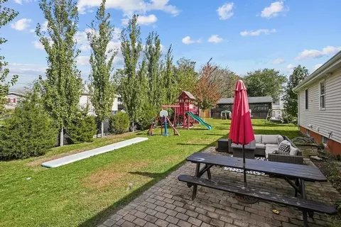 486 Ludlow, Fall River, MA 02721 photo 8