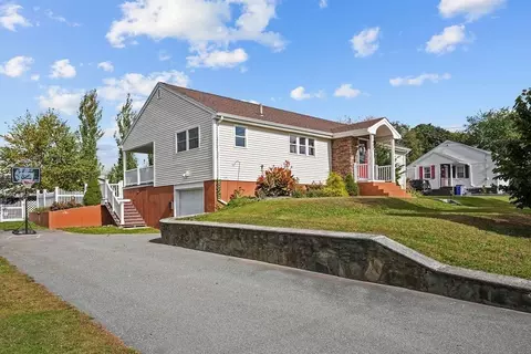 486 Ludlow, Fall River, MA 02721 photo 2