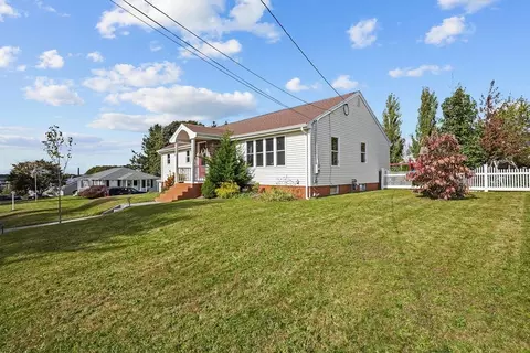 486 Ludlow, Fall River, MA 02721 photo 12