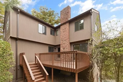 4 E Bluff Rd #4, Ashland, MA 01721