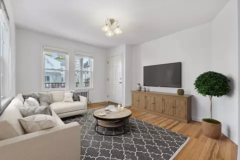 53 Magoun St #1, Cambridge, MA 02140