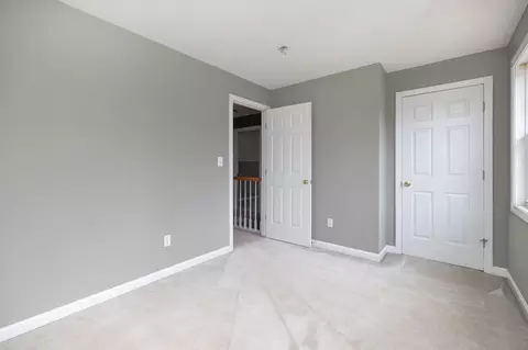 156 Fair Oak Rd, Springfield, MA 01128 photo 32