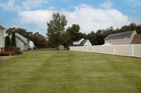 156 Fair Oak Rd, Springfield, MA 01128 photo 40